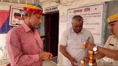 पोकरण: पुलिस थाना पोकरण में निवर्तमान थाना अधिकारी नाथू सिंह के स्थानांतरण पर डीएसपी सहित अन्य कार्मिकों ने दी भावभीनी विदाई