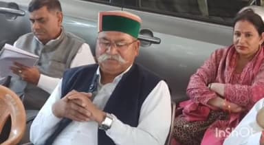 देहरादून: लोकसभा चुनाव की तैयारी को लेकर कांग्रेस प्रत्याशी ज्योत सिंह ने पार्षद और नेताओं के साथ की बैठक