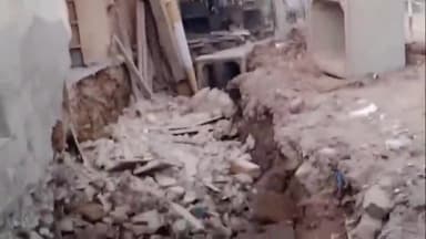 बूंदी: लंकागेट रोड पर नाला खुदाई के चलते बूंदी क्रय विक्रय सहकारी समिति के आगे का हिस्सा गिरा, कोई हताहत नहीं