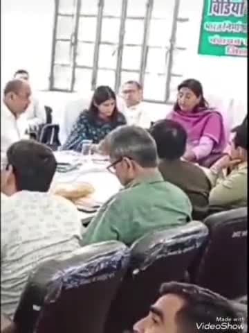 जालौर: जालोर में संभागीय आयुक्त ने जनसुनवाई कर समस्याओं का किया निपटारा