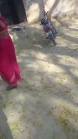 सुल्तानपुर: रामनगर में जमीनी विवाद में दबंग महिला ने महिला को चप्पलों से पीटा, वीडियो सोशल मीडिया पर वायरल