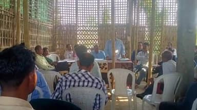 সোণাৰি: অসম প্ৰদেশ কংগ্ৰেছ কমিটিৰ সাধাৰণ সম্পাদকৰ উপস্থিতিত চৰাইদেউত কংগ্ৰেছৰ প্ৰস্তুতি সভা অনুষ্ঠিত