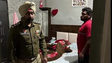 ਬਾਘਾ ਪੁਰਾਣਾ: ਪੁਲਿਸ ਵੱਲੋਂ ਨਸ਼ਾ ਤਸਕਰਾਂ ਖ਼ਿਲਾਫ਼ ਚਲਾਈ ਮੁਹਿੰਮ ਤਹਿਤ ਬਾਘਾ ਪੁਰਾਣਾ ਵਿਖੇ ਵੱਖ ਵੱਖ ਥਾਵਾਂ 'ਤੇ ਕੀਤੀ ਚੈਕਿੰਗ, 20 ਗ੍ਰਾਮ ਹੈਰੋਇਨ ਬਰਾਮਦ