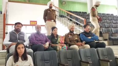 ਨਵਾਂਸ਼ਹਿਰ: ਨਵਾਂਸ਼ਹਿਰ ਚੋਣਾ 2024 ਮਾਡਲ ਕੋਡ ਆਫ ਕੰਡਕਟ ਸਬੰਧੀ ਸਮੂਹ ਅਧਕਾਰਿਆ ਨੂੰ ਸ਼ਿਵਾਲੀਕ ਸਕੂਲ ਵਿਖੇ ਦਿਤੀ ਟ੍ਰੇਨਿਗ