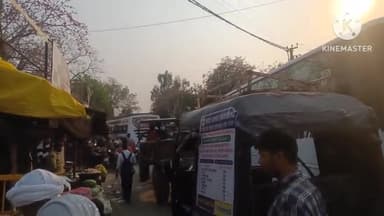 चेनारी: संत सिंह चौक के समीप अतिक्रमण कार्यों की वजह से लग रही है जाम