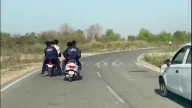गाज़ियाबाद: थाना मधुबन बापूधाम क्षेत्र में बाइक और स्कूटी पर ट्रिपलिंग करते हुए युवकों का वीडियो सोशल मीडिया पर वायरल
