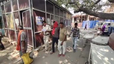 सिधवलिया: महम्मदपुर क्षेत्र से महम्मदपुर उत्पाद विभाग की टीम ने छापेमारी कर शराब के मामले में 3 आरोपियों को किया गिरफ्तार