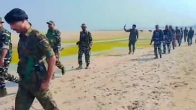 मुंगेर: मुफस्सिल थाना क्षेत्र में हुए मिनी गन फैक्ट्री के उद्भेदन के बाद आरोपियों को ढूंढने में जुटी पुलिस