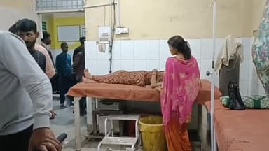 इकौना: अंबेडकर नगर में पति से आये दिन लड़ाई-झगड़े को लेकर महिला ने लगाई फांसी