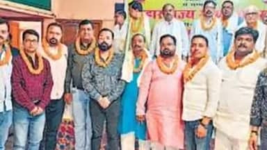 मोतिहारी: मिस्कॉट मोहल्ला स्थित एक विवाह भवन में स्वर्णकार संघ की हुई बैठक