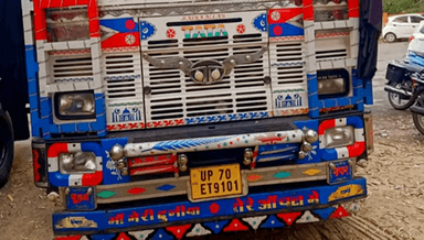 सिंगरौली: नवानगर पुलिस ने प्रतिबंधित मार्ग से कोयला परिवहन करने पर 5 ट्रक किए जब्त