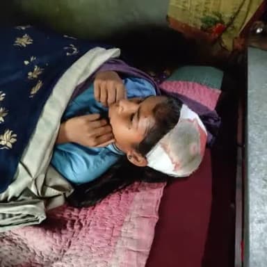 अरवल: प्राथमिक स्कूल रामनगर में प्रार्थना के दौरान भवन का छज्जा गिरने से एक छात्रा हुई घायल, सदर अस्पताल में कराया गया भर्ती