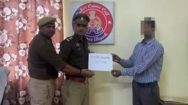 कोल: शहर, साइबर ठगों द्वारा 2 खातों से उड़ाए गए 3,62,106 रुपयों में से  1,29,977 रुपये साइबर क्राइम टीम ने कराये वापस