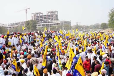 क्रूर सरकारों को समय दिया जाएगा!!!

हर गली से आवाज आएगी, 'मैं केजरीवाल हूं'.

#देश_केजरीवाल_के_साथ_है