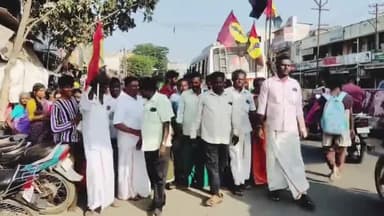 விருத்தாசலம்: தேமுதிக வேட்பாளராக சிவக்கொழுந்து அறிவிப்பு- பண்ருட்டி 4 முனை சந்திப்பில் கட்சி நிர்வாகிகள் கொண்டாட்டம்