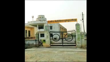 हमीरपुर: तीन छात्रों की मौत से सुमेरपुर पॉलिटेक्निक में पसरा सन्नाटा, शोकसभा के बाद हुआ अवकाश घोषित