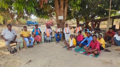 सुकमा: बुड़दी गांव में भाजपाईयों ने चलाया लाभार्थी संपर्क अभियान, केंद्र सरकार की योजनाओं के लाभार्थियों से लिया फीडबैक