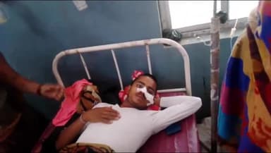 जहानाबाद: एक नंबर चौकी के समीप तेज रफ्तार हाइवा ने ऑटो में मारी जोरदार टक्कर, चाचा व भतीजा गंभीर रूप से हुए घायल