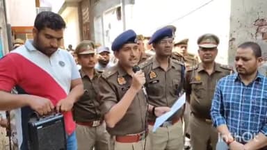 मुज़फ्फरनगर: खालापार की गूलरवाली गली में पुलिस ने कार्रवाई करते हुए गैंगस्टर के आरोपी खालिद की संपत्ति को किया सील