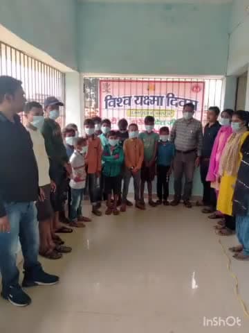 डुमरी कटसरी: राजकीय मध्य विद्यालय डुमरी में टीबी से बचाव को लेकर छात्र-छात्राओं को किया गया जागरूक