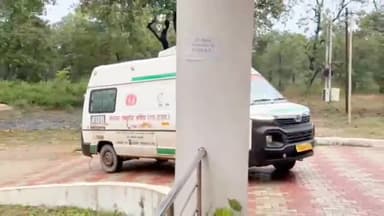 सुकमा: चिंतागुफा में एक मोटरसाइकिल अनियंत्रित होकर हुई दुर्घटनाग्रस्त, सड़क दुर्घटना में दो लोग हुए घायल