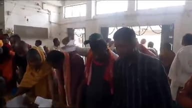 बेलदौर: बेलदौर थाना परिसर में जनता दरबार का हुआ आयोजन, की गई कई मामले में सुनवाई