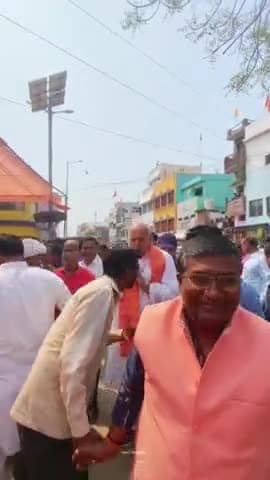 #हेतिमपुर नगर #पंचायत में #भाजपा द्वारा आयोजित #होली मिलन में शामिल हुये #कृषि मंत्री सूर्यप्रताप शाही।