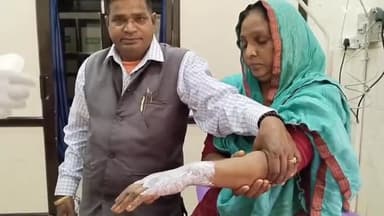 अम्बाला: पीली कोठी के पास ई रिक्शा पलटने से चालक समेत तीन सवारियां हुईं घायल, इलाज के लिए पहुंचे शहर के सिविल अस्पताल