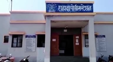 शहादा: लांबोळा शिवारातील गट क्रमांक 24 आणि 26 मधील 750 मीटर विद्युत तार आणि मनरद शिवारातून 360 मीटर विद्युत तार चोरी