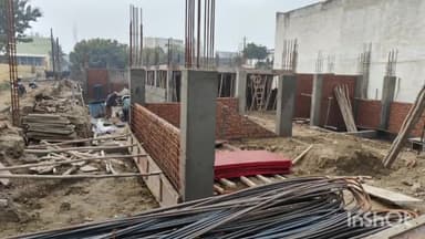 आगरा: आगरा विकास प्राधिकरण ने ताजगंज और कोतवाली वार्ड में अवैध निर्माण किए सील,नोटिस जारी