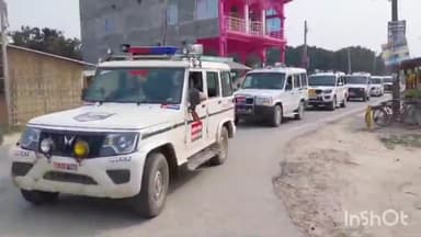 बेनीपट्टी: होली पर्व व लोकसभा चुनाव को लेकर प्रशासन ने बेनीपट्टी में निकाला फ्लैग मार्च, की शांतिपूर्ण तरीके से होली मनाने की अपील