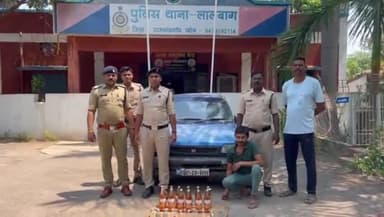 राजनांदगांव: लालबाग थाना पुलिस ने पेंड्री ट्रांसपोर्ट नगर चौक के पास अवैध रूप से शराब परिवहन कर रहे एक व्यक्ति पर की कार्रवाई