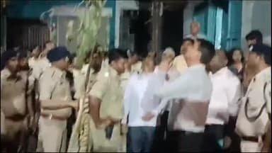 सासाराम: होलिका दहन एवं होली पर्व को लेकर सासाराम के विभिन्न इलाकों में पुलिस बल एवं मजिस्ट्रेट की हुई तैनाती