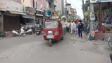 ਸੰਗਰੂਰ: ਸੰਗਰੂਰ ਪੀਜੀਆਈ ਸੈਟਲਾਈਟ ਸੈਂਟਰ ਘਾਬਦਾਂ ਸੰਗਰੂਰ ਚੋਂ ਕੱਢੀਆਂ ਨਰਸਾਂ ਵੱਲੋਂ ਕੇਂਦਰ ਅਤੇ ਪੰਜਾਬ ਸਰਕਾਰ ਖ਼ਿਲਾਫ਼ ਬਜ਼ਾਰਾਂ ਚ ਕੱਢਿਆ ਰੋਸ ਮਾਰਚ