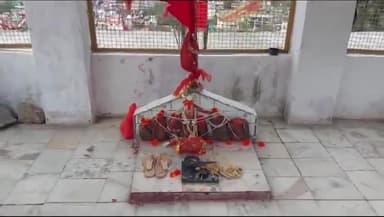 अर्की: अर्की के देवधार मंदिर में लोगों ने किया श्रमदान,क्षेत्र की खुशहाली की मांगी मन्नत