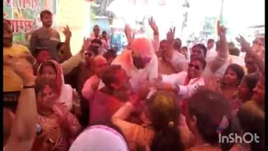गुना नगर: हाट रोड पर हुए होली कार्यक्रम में गुना विधायक ने होली के गानों पर किया डांस, वीडियो आया सामने