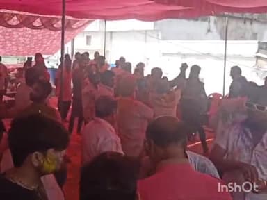 बल्देवगढ़: बल्देवगढ़ पुरानी बस्ती में हिंदू उत्सव समिति द्वारा फाग महोत्सव का किया गया आयोजन