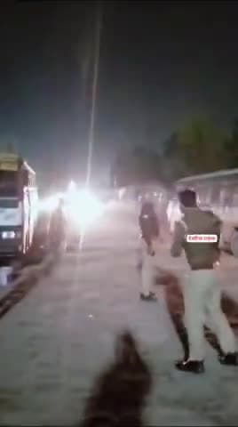 #देवरिया #बस #अड्डा में लगी आग। पहुंचा दमकल