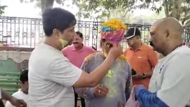 पटना ग्रामीण: गांधी मैदान में सांसद रामकृपाल यादव ने भाजपा कार्यकर्ताओं और लोगों के साथ मनाई होली