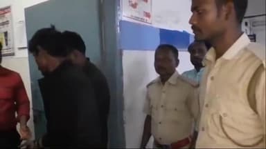 अररिया: बलुआ करियात कैंप पास से 1500 बोतल कफ सिरप बरामद मामले के चार आरोपी को पुलिस ने न्यायालय में किया पेश