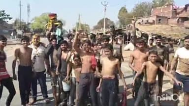 अरवल: सदर प्रखंड के  ग्रामीण इलाकों में लोगों ने खेली कादो - मिट्टी की होली , चौक चौराहों पर रही होली गीतों की धूम।