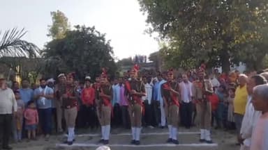 मोहम्मदी: दिल का दौरा पड़ने से 85 वर्षीय लोकतंत्र रक्षक सेनानी धनीराम कुशवाहा का हुआ निधन, नगर सहित क्षेत्र में शोक की लहर