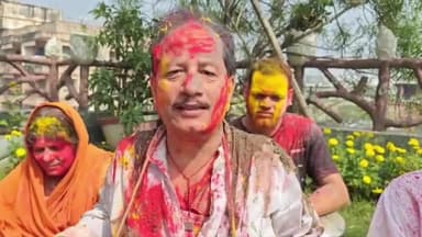 पटना ग्रामीण: पटना स्थित अपने आवास पर उपमुख्यमंत्री विजय कुमार सिन्हा ने कहा, RJD सुप्रीमो लालू यादव बिहारी से विदेशी बन रहे हैं