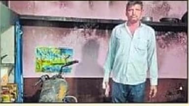 पुन्हाना: पुन्हाना मुक्तिधाम आश्रम के समीप एक मकान में लगी आग,एक बाइक और नगदी सहित लाखों का सामान जलकर राख