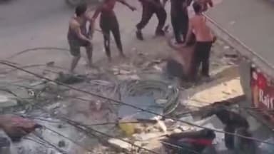 प्रयागराज: कोठा पार्चा डी- रोड पर दो पक्षों में हुई जमकर मारपीट का वीडियो सोशल मीडिया पर हो रहा वायरल