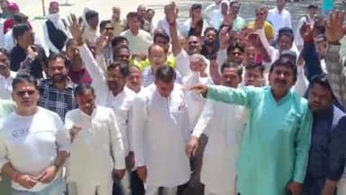 कन्नौज: ईडी और सीबीआई के दुरुपयोग का सरकार पर आरोप, नबाव सिंह ने कलेक्ट्रेट में सौंपा ज्ञापन।