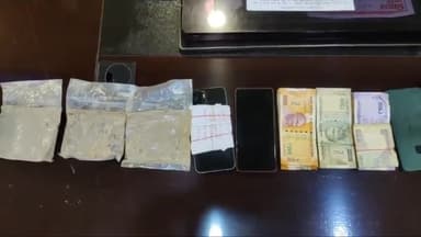 अररिया: पलासी थाना पुलिस ने अलग-अलग जगह से 308 ग्राम स्मैक के साथ चार तस्कर को किया गिरफ्तार, एसपी ने दी जानकारी