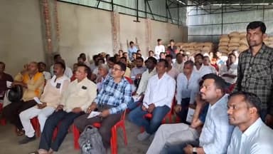 गाज़ीपुर: जिला पूर्ति अधिकारी की मौजूदगी में सदर विधानसभा क्षेत्र के 30 कोटेदारों को दी गई ट्रेनिंग