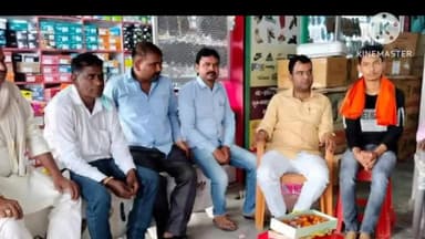 बड़हरिया: कोइरीगांवा गांव पहुँच भाजपा नेता ने बिहार टॉपर छात्र को किया सम्मानित