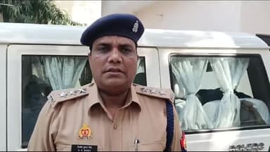 नरवल: महाराजपुर थाना क्षेत्र के महोली गांव के अंतर्गत एक महिला तालाब में गिरी, निकाला गया बाहर